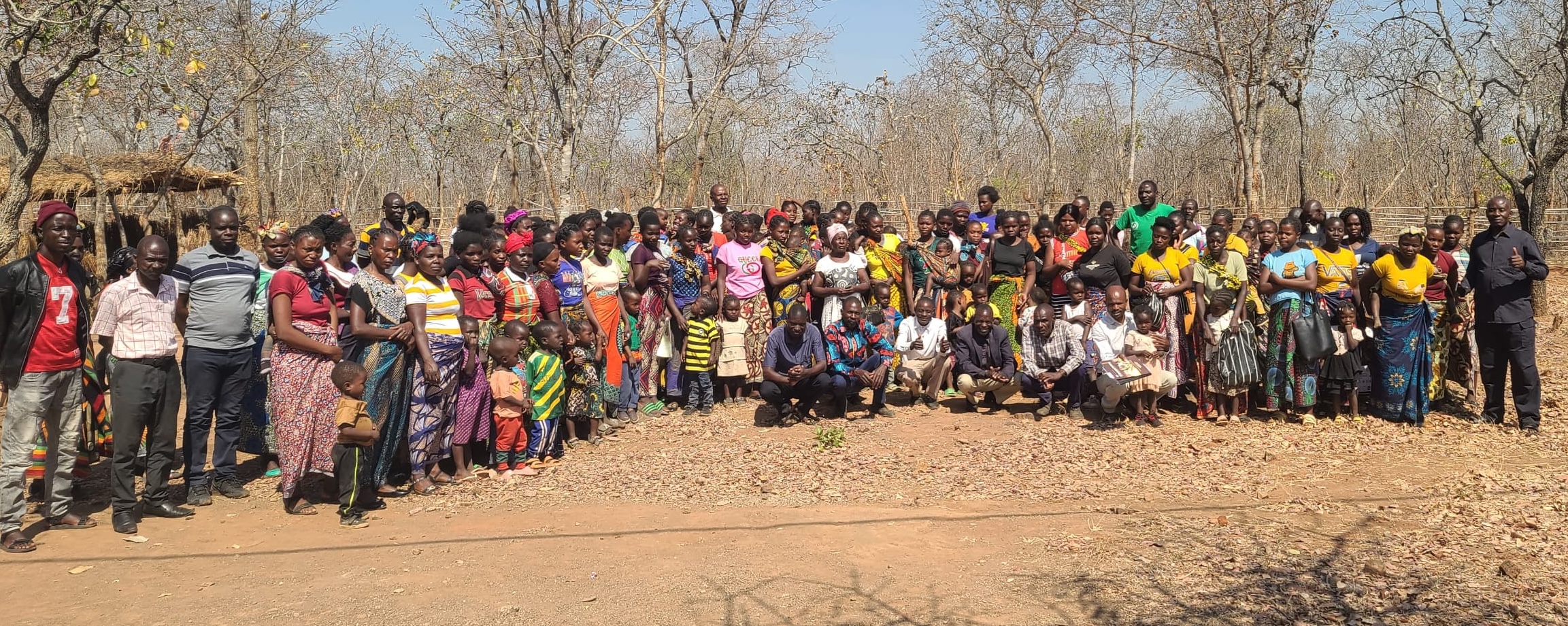 Groepsfoto na voorlichtingsdag in Oktober 2025. Steeds meer mensen bezoeken deze dagen
